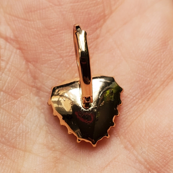 Banana Republic triangle faux topaz earrings surrounded by faux amethyst - Picture 4 of 8